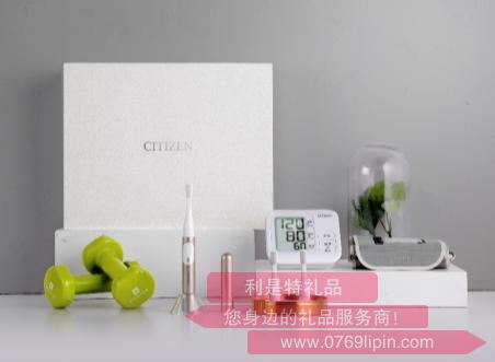 CHU306+EHS313睿護手臂式血壓計禮盒.jpg