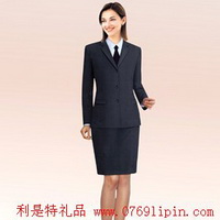 女西裝
